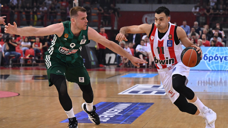 Ο Ολυμπιακός συνέτριψε 75-52 τον Παναθηναϊκό και έκανε το 2-1 στους τελικούς της Basket League